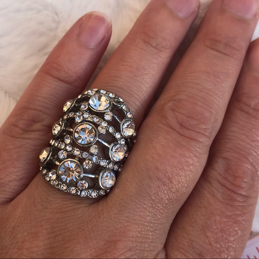 Beautiful Stunning Statement Piece Ring. Size 8 - image 2